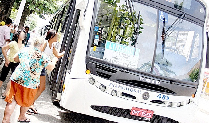 2017127_onibus-guaruja-cred-arquivo-dl