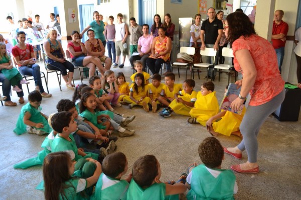 2018716_escola.familia